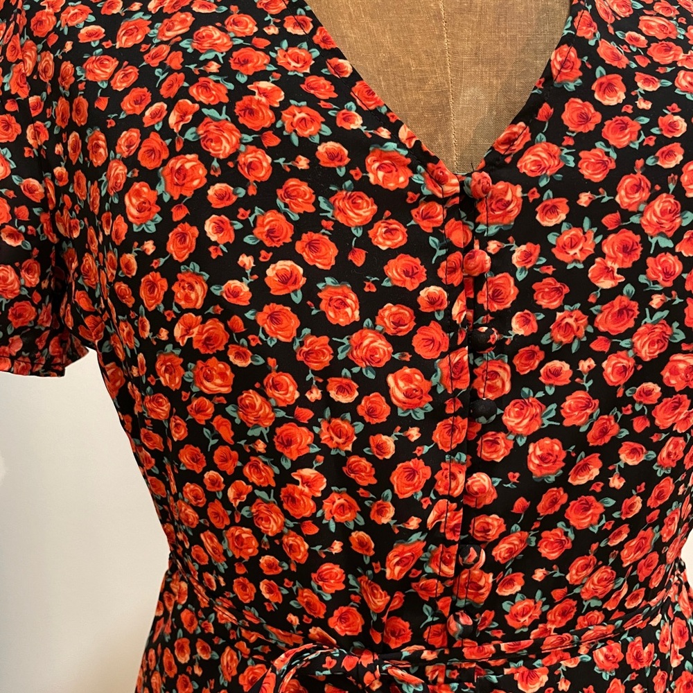 Red floral midi dress / boho tie peasant prairie sz8
